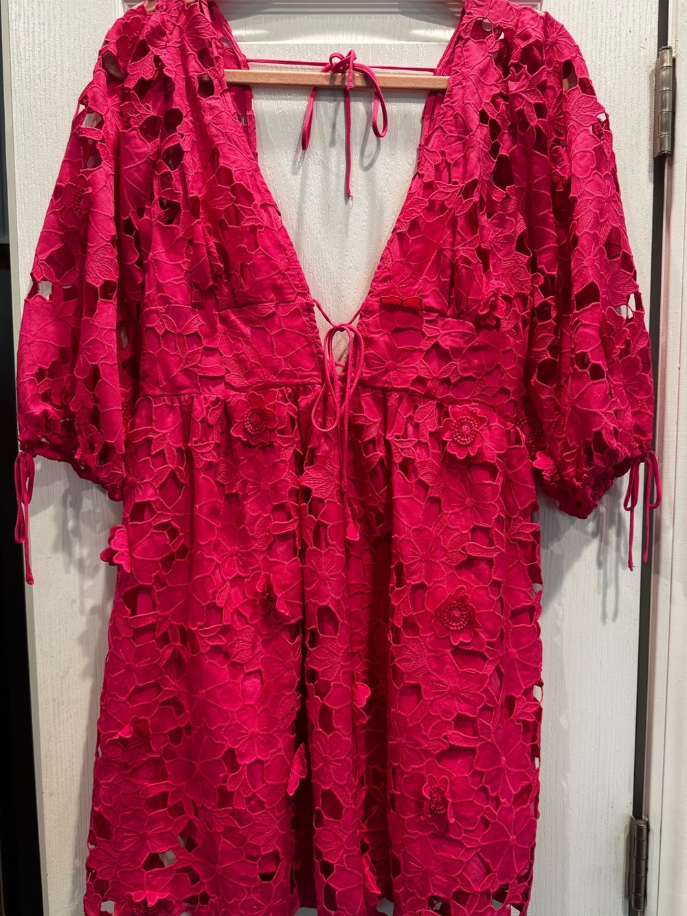Storia Bright Pink Floral Cutout Sundress.  Size XL. Worn Once.